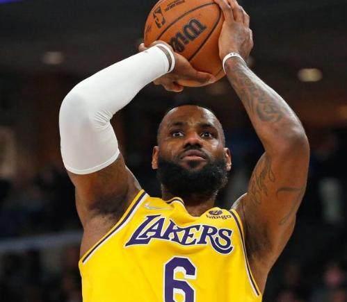 Kaiyun网页版-湖人再遭三连败 詹姆斯赛后鸡汤更像是为自己打气